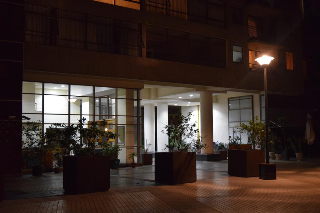 Sys Suites San Martin Santiago del Cile Esterno foto